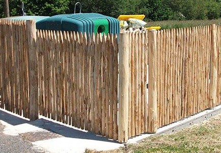 Chestnut round poles & chestnuts panels
